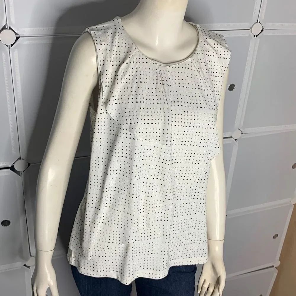 Banana Republic White With Black Dots Tank Blouse Size Small